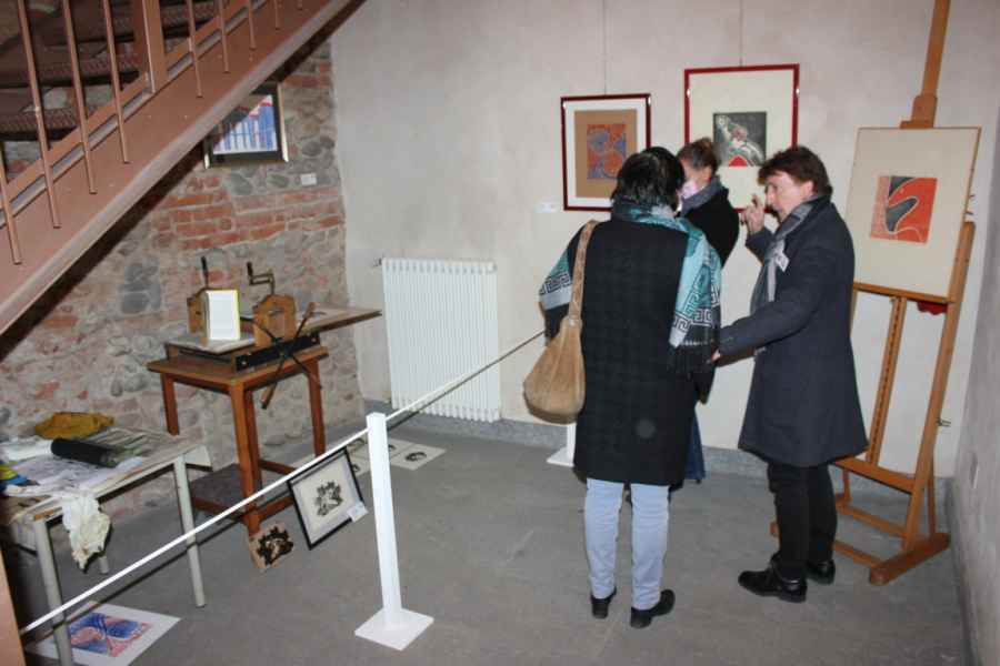 Un ambiente della mostra allestito a laboratorio di incisione Archivio Franco Brunetta